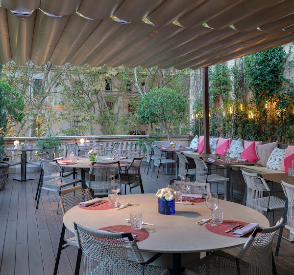 Tokio a Lima in Palma, offering a unique fusion of Japanese and Peruvian flavors in an elegant rooftop setting.