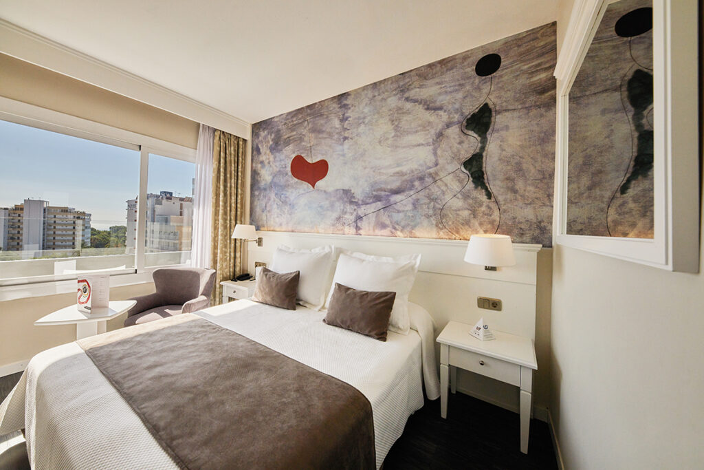 Suite Premiu Sea View at Hotel Joan Miró Museum