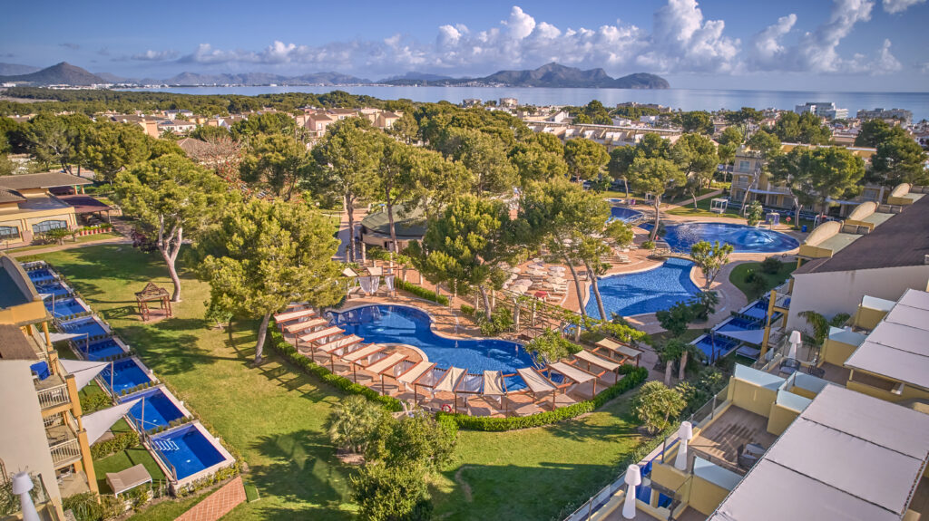 Zafiro Mallorca aerial view of the resort